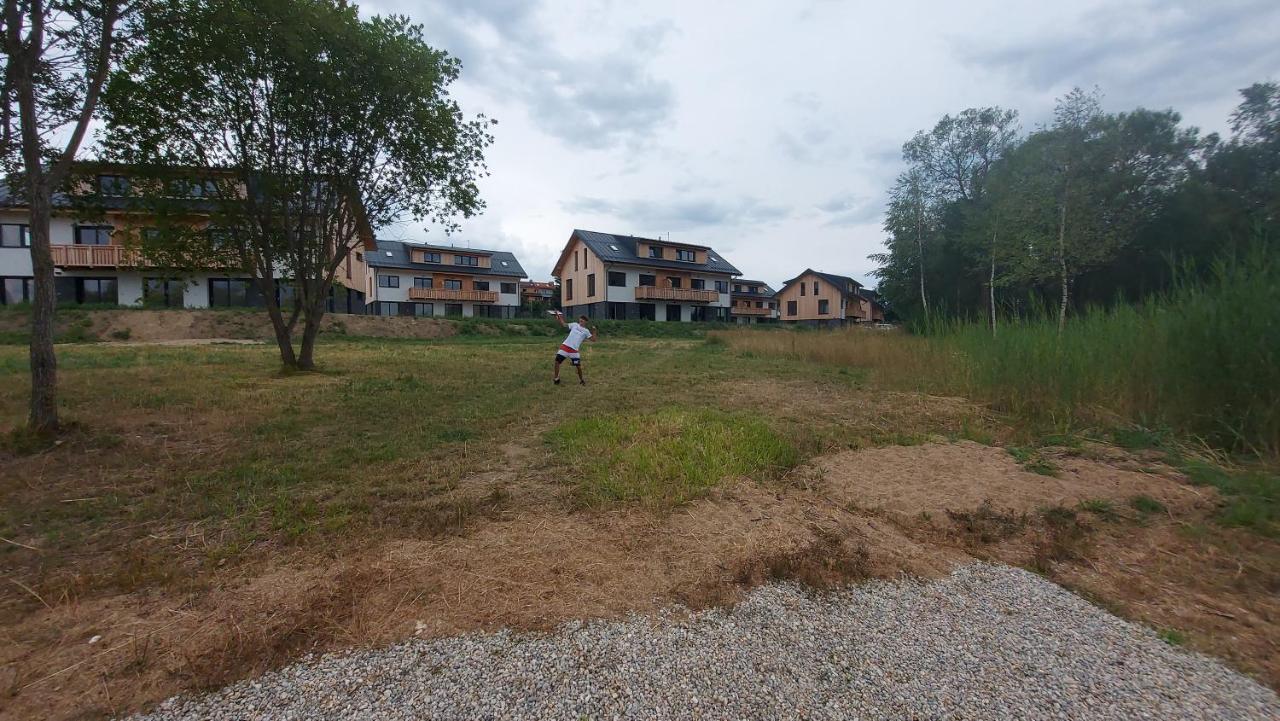 Lipno Apartments Bergmax, Ski Areal Lipno 16Min Dojezd - Resort Male Lipno S Terasou A Zahradkou, Parking Free Černá v Pošumaví Eksteriør bilde