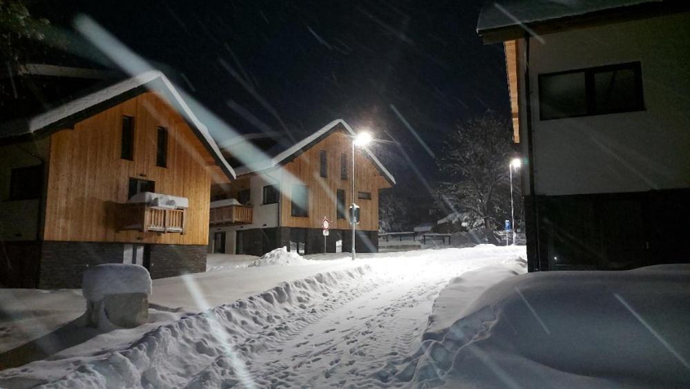 Lipno Apartments Bergmax, Ski Areal Lipno 16Min Dojezd - Resort Male Lipno S Terasou A Zahradkou, Parking Free Černá v Pošumaví Eksteriør bilde