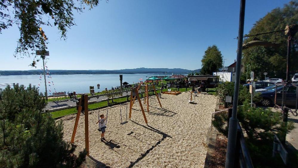 Lipno Apartments Bergmax, Ski Areal Lipno 16Min Dojezd - Resort Male Lipno S Terasou A Zahradkou, Parking Free Černá v Pošumaví Eksteriør bilde
