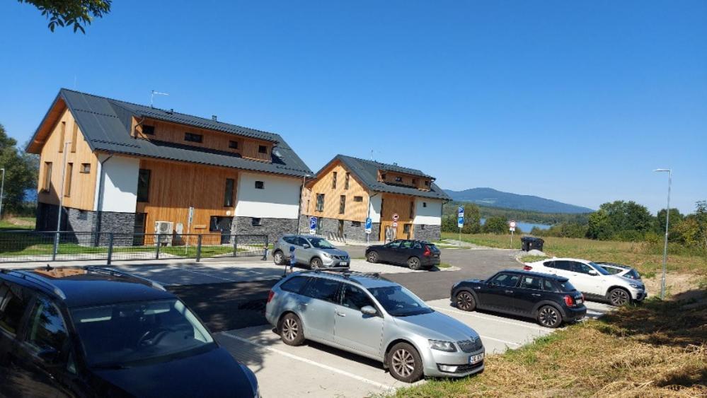 Lipno Apartments Bergmax, Ski Areal Lipno 16Min Dojezd - Resort Male Lipno S Terasou A Zahradkou, Parking Free Černá v Pošumaví Eksteriør bilde