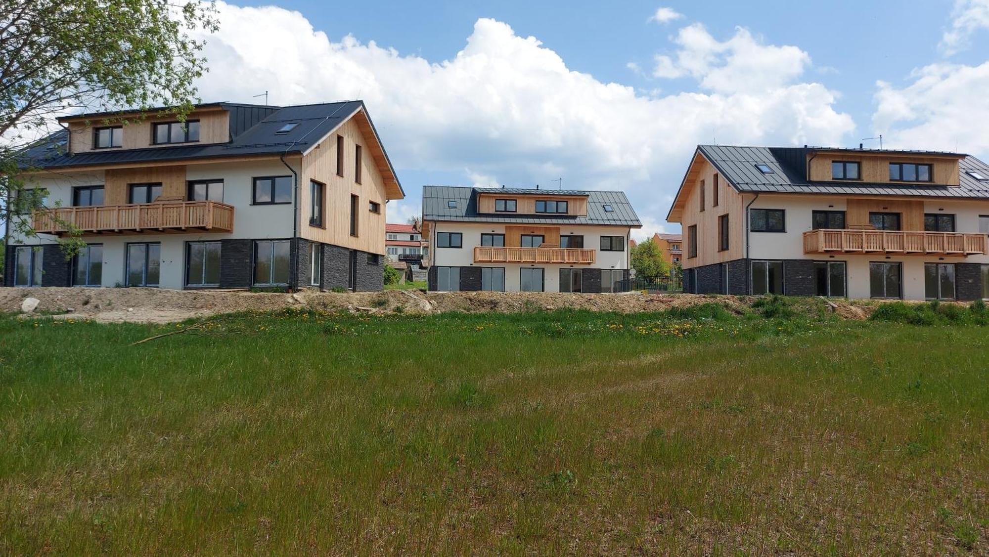Lipno Apartments Bergmax, Ski Areal Lipno 16Min Dojezd - Resort Male Lipno S Terasou A Zahradkou, Parking Free Černá v Pošumaví Eksteriør bilde