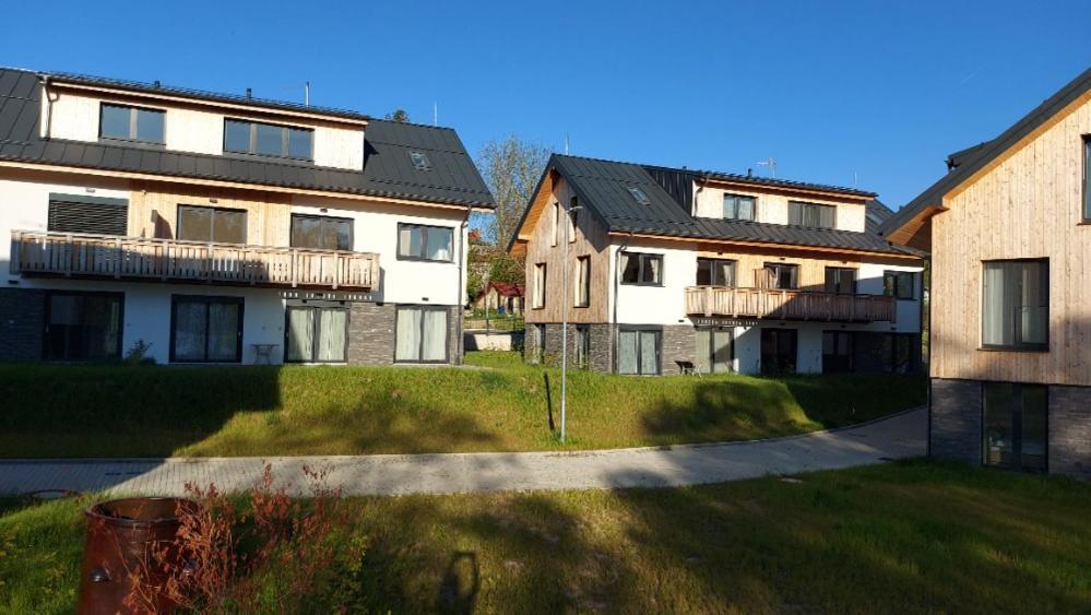 Lipno Apartments Bergmax, Ski Areal Lipno 16Min Dojezd - Resort Male Lipno S Terasou A Zahradkou, Parking Free Černá v Pošumaví Eksteriør bilde